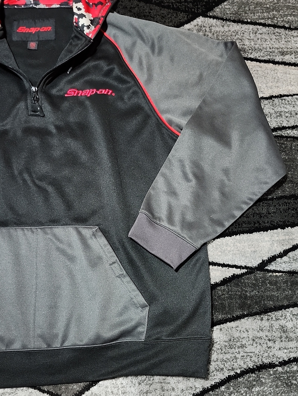 SNAP-ON TOOLS EMBROIDERED COLORBLOCK QUARTER-ZIP DIGITAL CAMO HOODIE SWEATSHIRT - Picture 7 of 13